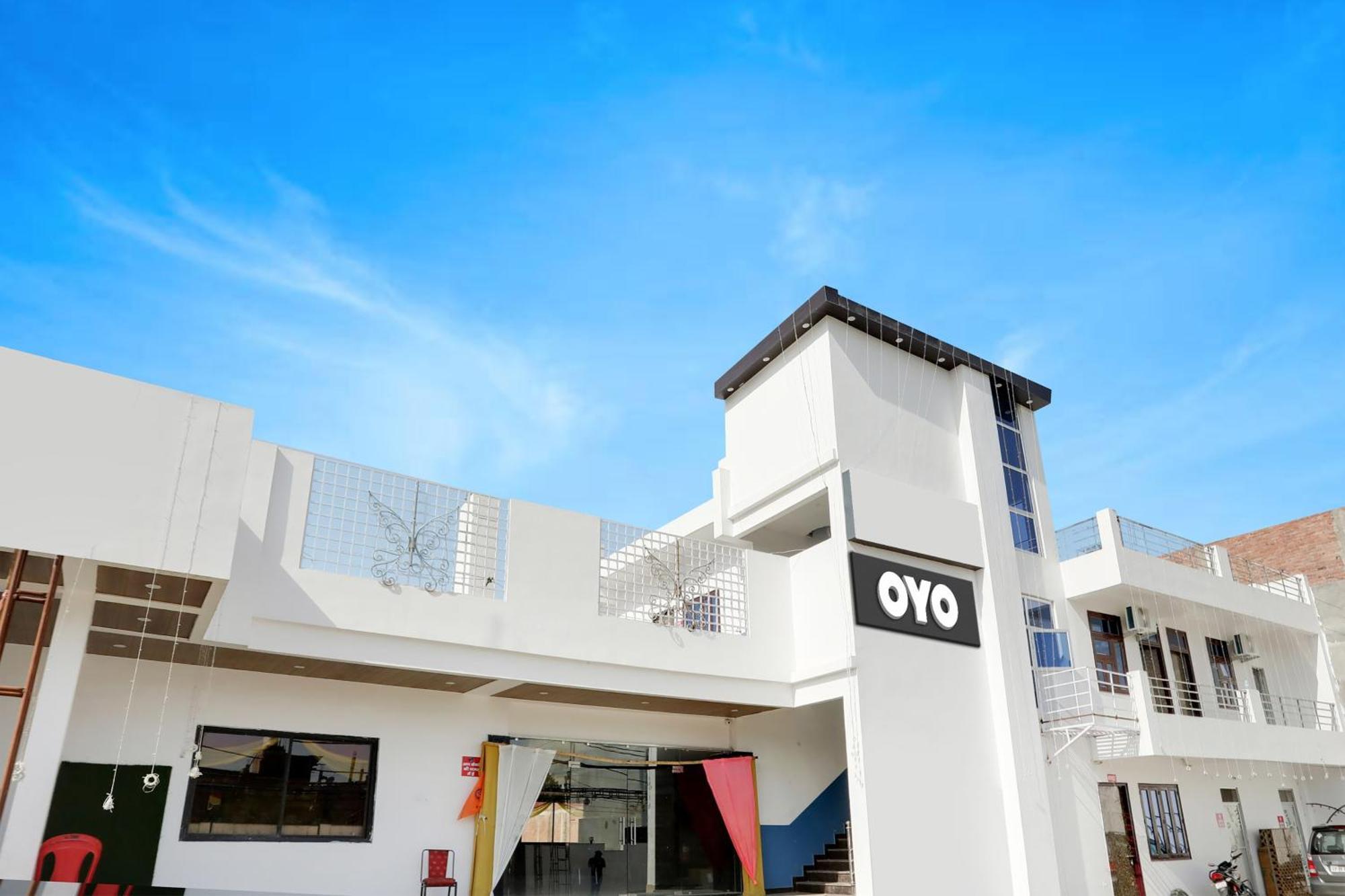 Hotel O Kiran Raj Palace Kanpur Bagian luar foto