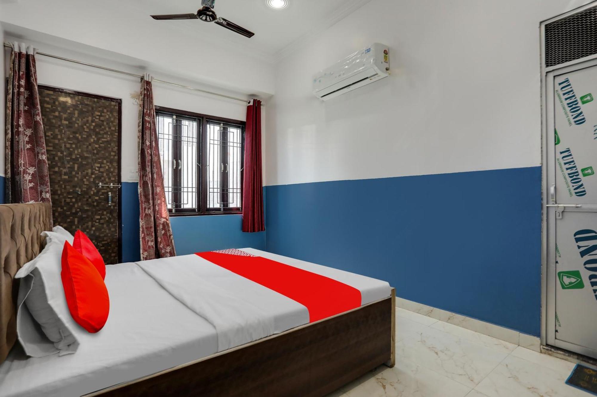 Hotel O Kiran Raj Palace Kanpur Bagian luar foto