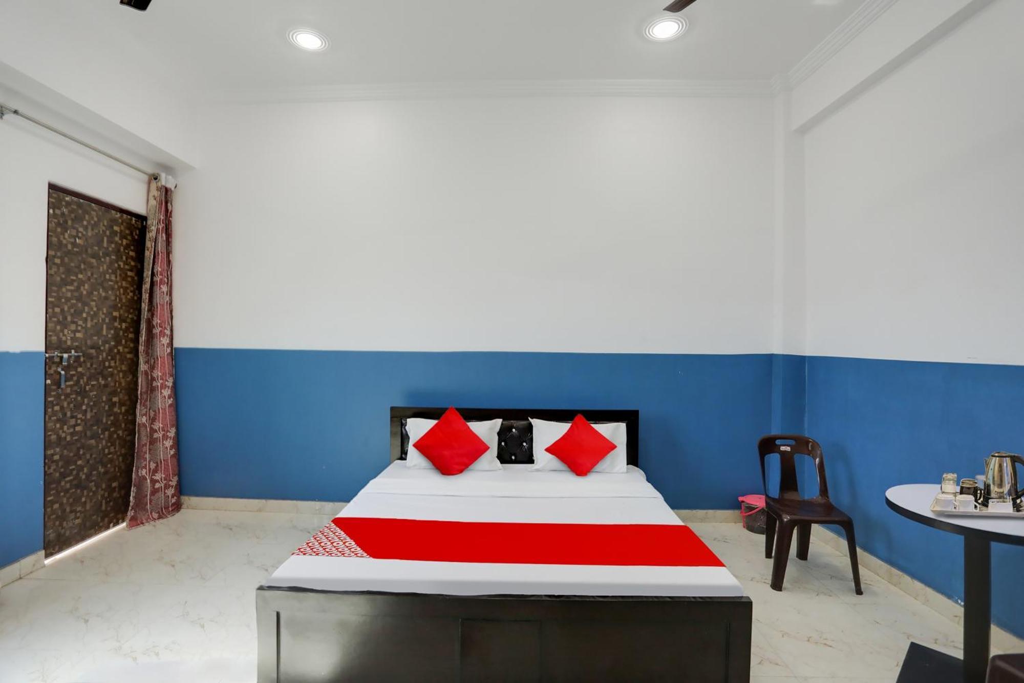Hotel O Kiran Raj Palace Kanpur Bagian luar foto
