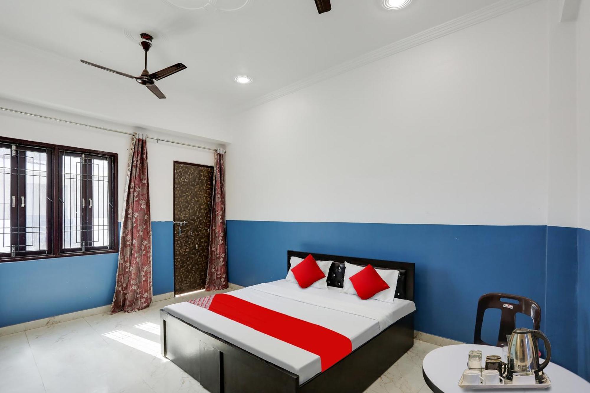 Hotel O Kiran Raj Palace Kanpur Bagian luar foto