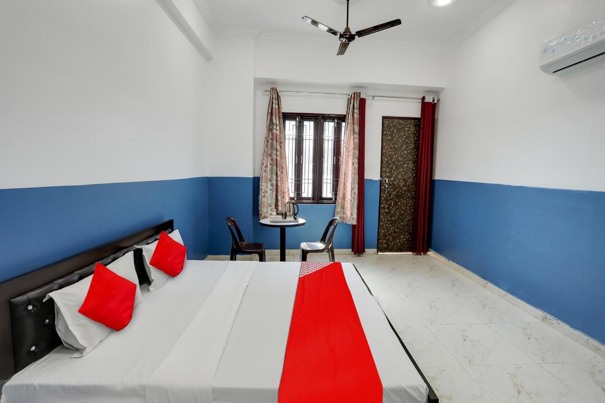 Hotel O Kiran Raj Palace Kanpur Bagian luar foto